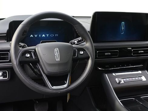 New 2026 Lincoln Aviator Reserve AWD/4WD image 10