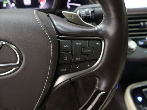 Used 2020 Lexus LS 500 w/ Interior Upgrade Package image 19