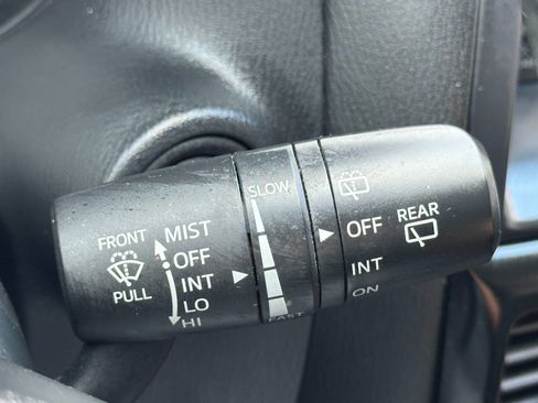 Used 2013 MAZDA CX-5 Touring image 32