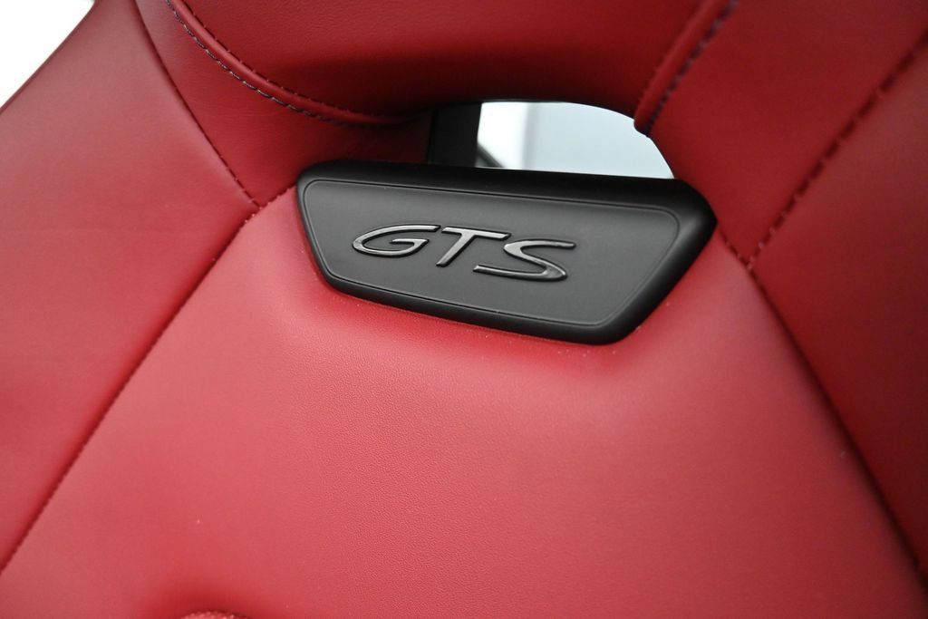 Used 2026 Porsche Panamera GTS AWD/4WD image 11