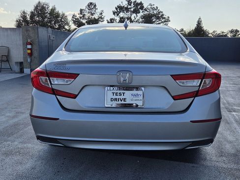 Used 2019 Honda Accord LX image 4