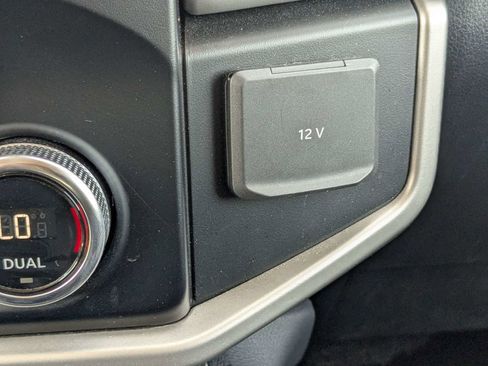 Used 2024 Ford Expedition XLT AWD/4WD image 23