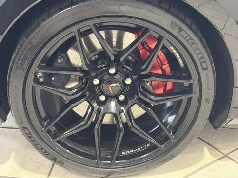 Used 2026 Chevrolet Corvette Z06 RWD image 13