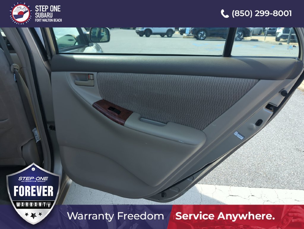 Used 2005 Toyota Corolla LE w/ Audio Value Pkg FWD image 27