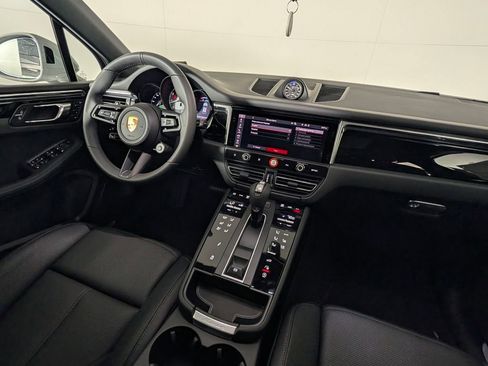 New 2026 Porsche Macan S AWD/4WD image 21