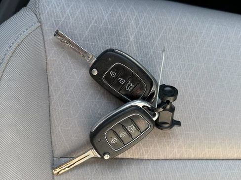 Used 2017 Hyundai Tucson SE FWD image 19