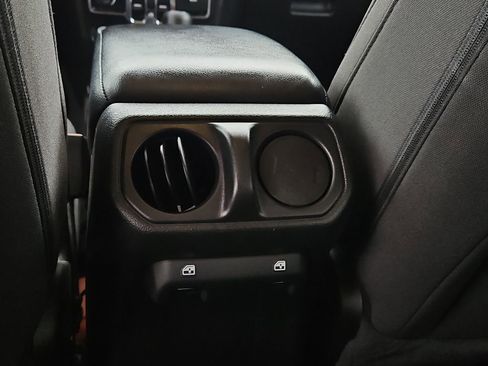 Used 2023 Jeep Wrangler Unlimited Sport AWD/4WD image 21