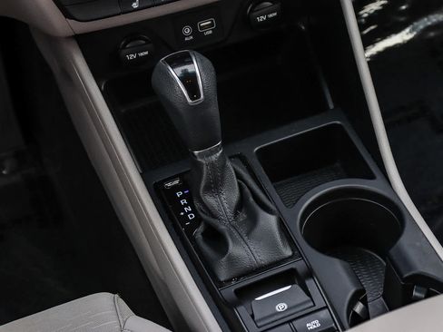 Used 2021 Hyundai Tucson Value FWD image 19