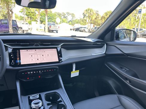New 2026 Jeep Cherokee Limited AWD/4WD image 41