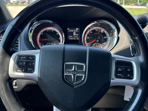 Used 2019 Dodge Grand Caravan GT w/ Safety Sphere Group FWD image 8