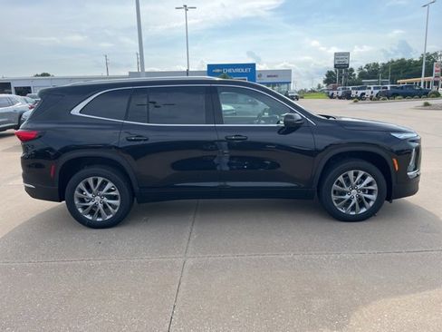 New 2025 Buick Enclave Preferred w/ Power Package image 8