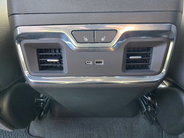 Used 2025 GMC Sierra 1500 Denali w/ Denali Reserve Package AWD/4WD image 16