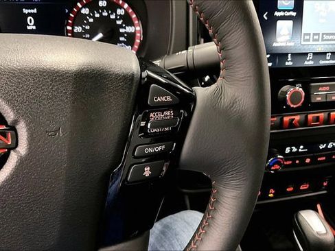 Used 2025 Nissan Frontier PRO-4X w/ Pro Convenience Package image 26