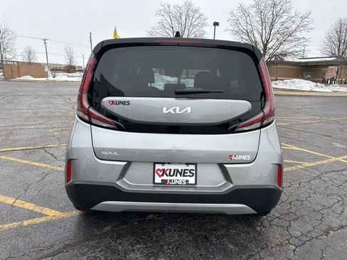 Used 2024 Kia Soul LX w/ Option Group 015 image 13