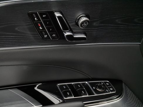 Certified 2024 Cadillac Lyriq Luxury w/ LPO, Floor Liner Package image 19