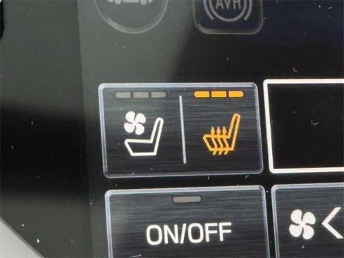 New 2025 Subaru Ascent Bronze Edition image 17