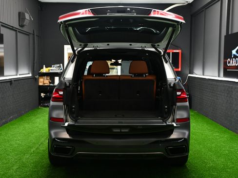 Used 2022 BMW X7 M50i w/ Executive Package image 50