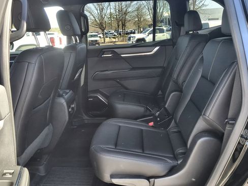 Used 2026 GMC Acadia Elevation w/ Black Edition image 25