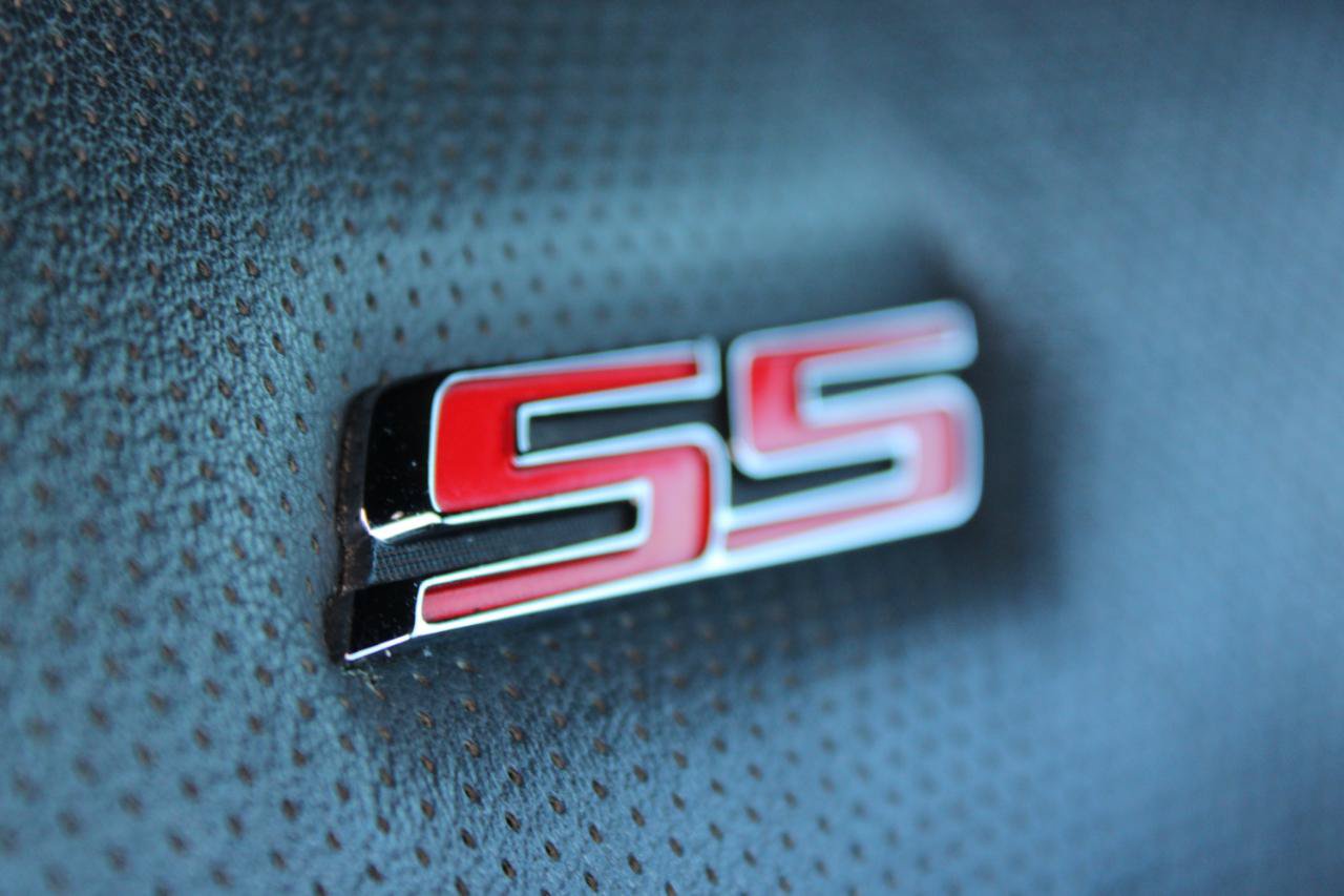 Used 2017 Chevrolet Camaro SS RWD image 7