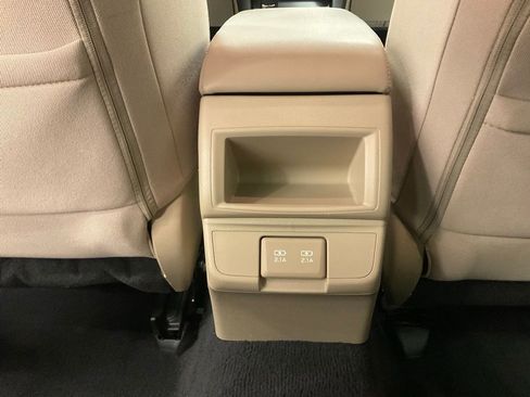 Used 2019 Subaru Outback 2.5i Premium image 35