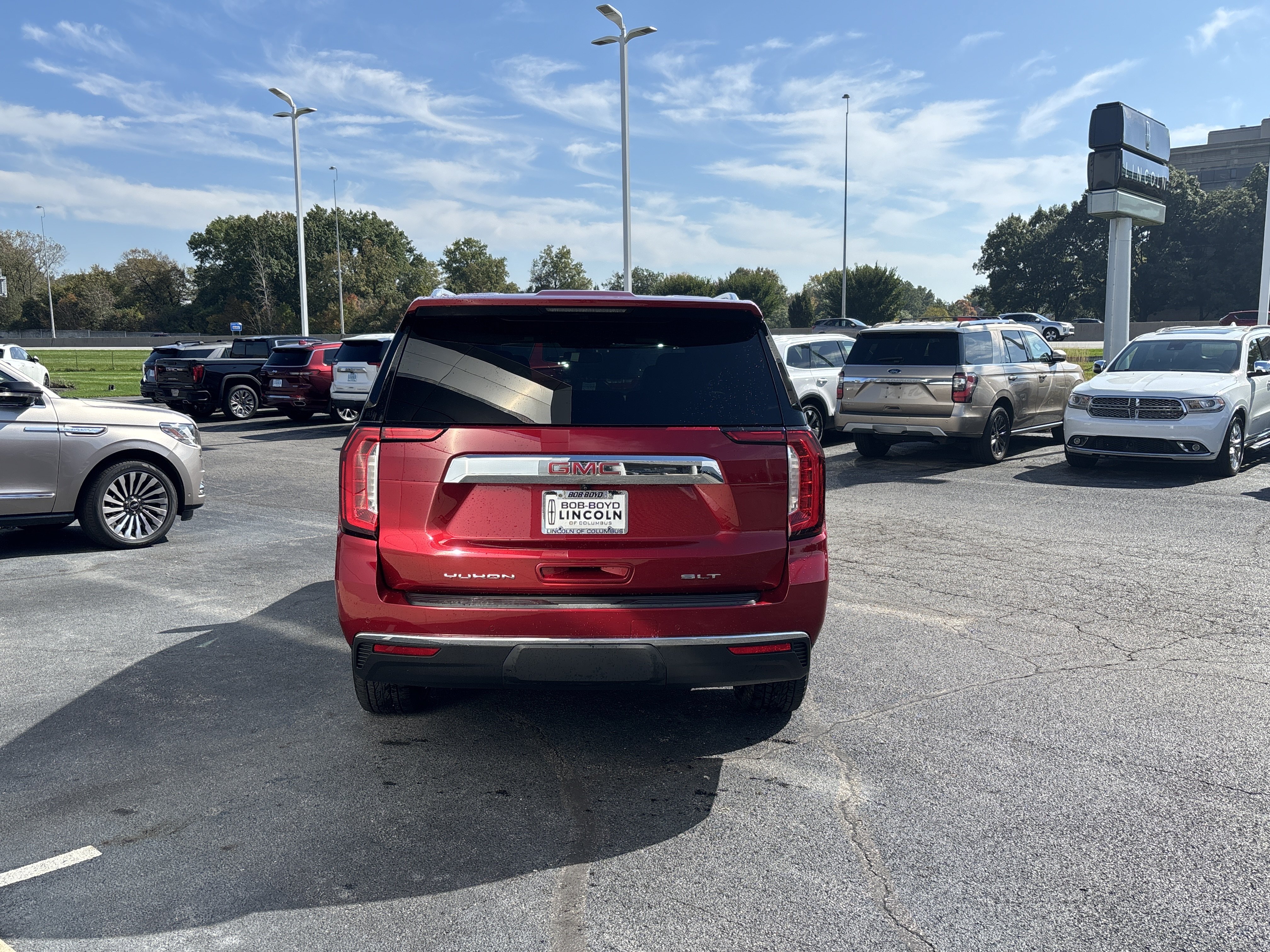 Used 2021 GMC Yukon SLT AWD/4WD image 6
