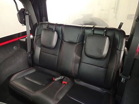 Used 2023 Jeep Wrangler Rubicon w/ LED Lighting Group AWD/4WD image 16