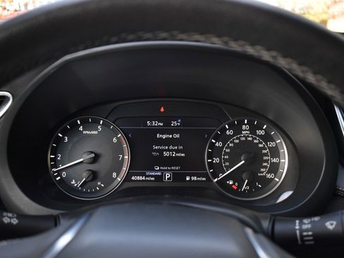 Used 2021 INFINITI QX50 Luxe image 27