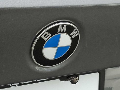 Used 2023 BMW 330i xDrive Sedan w/ Premium Package AWD/4WD image 26