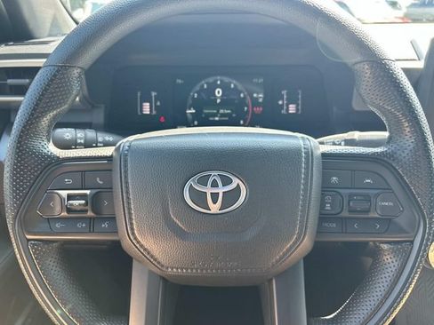 Used 2025 Toyota Tacoma SR5 RWD image 28