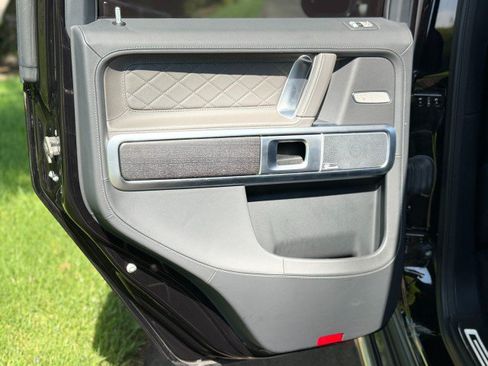 Used 2024 Mercedes-Benz G 550 image 21