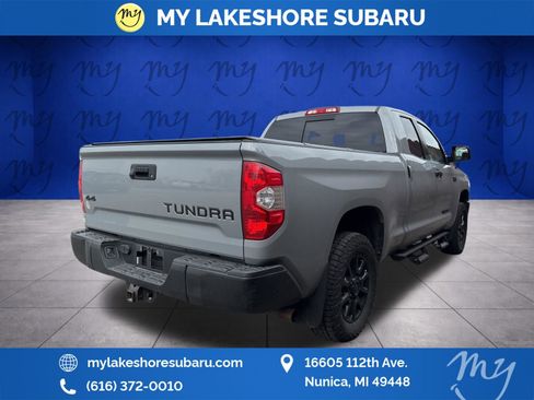 Used 2018 Toyota Tundra SR5 w/ SR5 Upgrade Package image 7