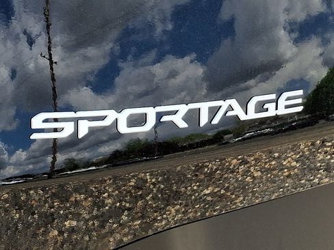 New 2026 Kia Sportage EX FWD image 13
