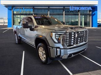 Used 2026 GMC Sierra 2500 Denali w/ Technology Package AWD/4WD video 1