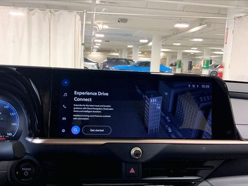 Used 2025 Toyota Crown Limited w/ Advanced Technology Package image 35