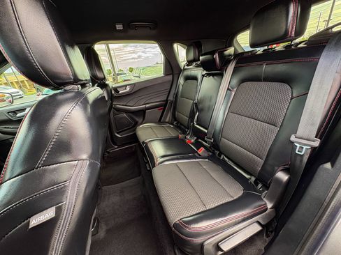 Used 2023 Ford Escape ST-Line w/ Tech Pack #1 AWD/4WD image 25