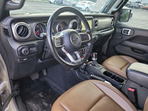 Used 2020 Jeep Gladiator Rubicon image 21