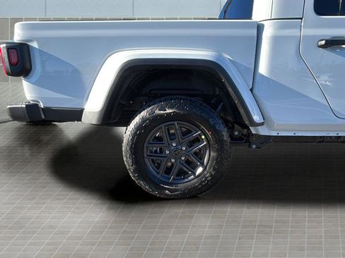 New 2026 Jeep Gladiator Sport image 47