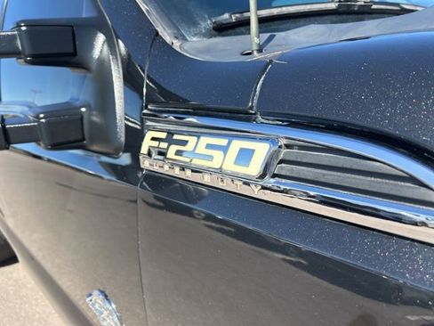 Used 2013 Ford F250 Lariat w/ Lariat Ultimate Pkg AWD/4WD image 20