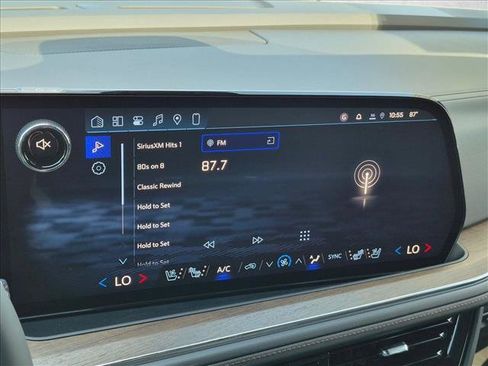 New 2026 Chevrolet Tahoe High Country AWD/4WD image 11