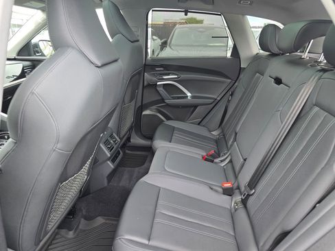 New 2025 Audi Q5 Premium Plus image 14
