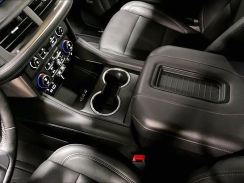 Used 2023 Chevrolet Tahoe Z71 w/ Z71 Off-Road Package image 34