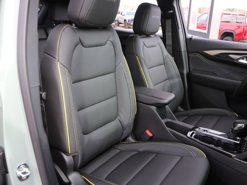 New 2026 Chevrolet TrailBlazer ACTIV w/ Driver Confidence Package image 32