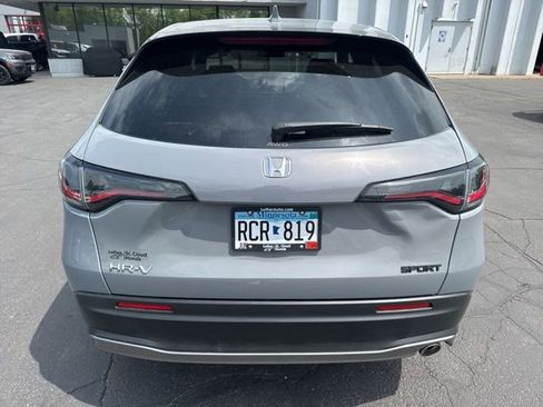 Used 2024 Honda HR-V Sport image 12