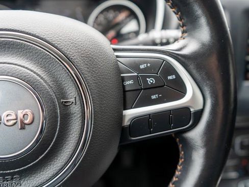 Used 2020 Jeep Compass Latitude w/ Cold Weather Group image 24