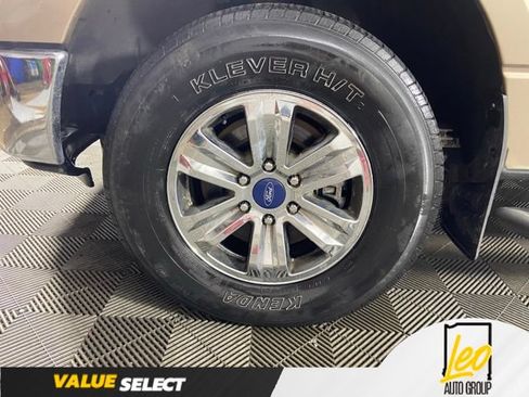Used 2011 Ford F150 XLT w/ XLT Convenience Pkg AWD/4WD image 17