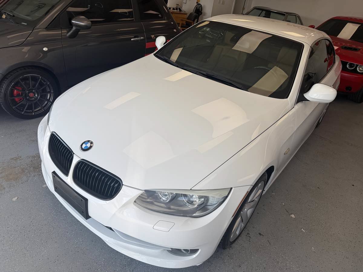 Used 2013 BMW 328i Convertible RWD image 9