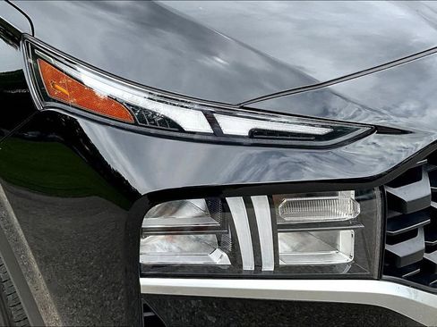 Used 2023 Hyundai Santa Fe SE w/ Cargo Package AWD/4WD image 29