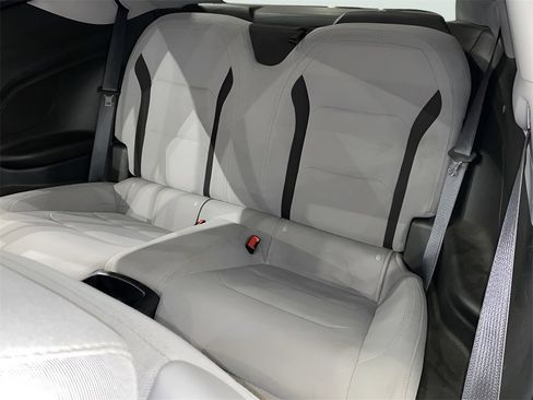 Used 2019 Chevrolet Camaro LT image 13