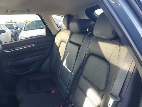 Used 2023 MAZDA CX-5 Carbon Edition image 12