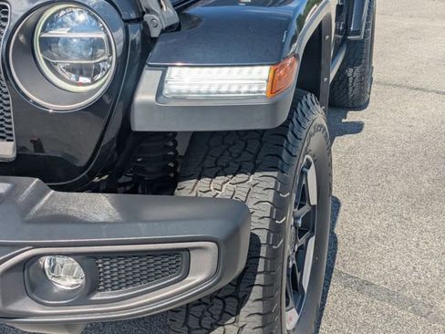 Used 2021 Jeep Wrangler Unlimited Rubicon AWD/4WD image 9